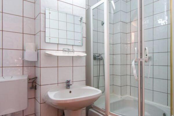 Hotel Alice Băile Olăneşti Exteriör bild