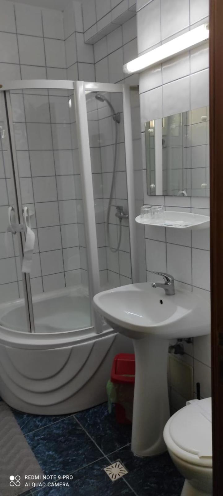 Hotel Alice Băile Olăneşti Exteriör bild